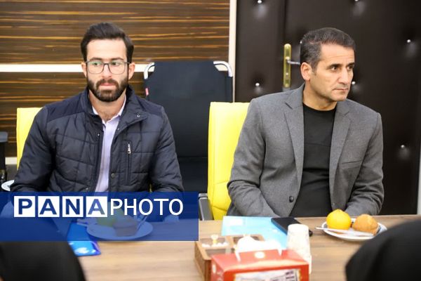 دوره توانمندسازی راهبران آموزشی درس تربیت بدنی نواحی و مناطق استان آذربایجان شرقی