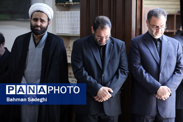 بزرگداشت شهدای خدمت با حضور وزیر آموزش و پرورش