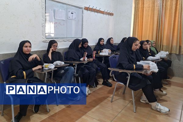 آغاز فصل رویش با جوانه های امید ناحیه 3 شیراز 