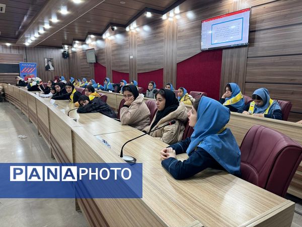 سفری هیجان انگیز به دنیایی تمشک با دختران ملارد 