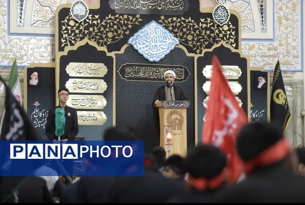 مراسم احلی من العسل در جوار حرم مطهر امام هشتم شیعیان(ع)
