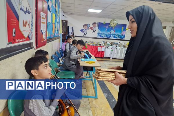 کارگاه تولید محتوا و برپایی نمایشگاه پژوهش در دبستان بانو ابوالوفا ناحیه دو شهرری 