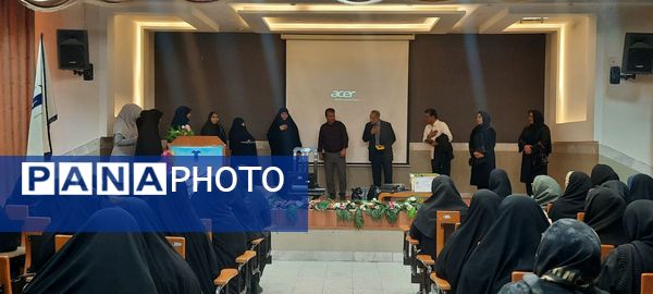 اولین جلسه انتخابات اعضای انجمن اولیا و مربیان در دبیرستان نمونه دولتی مهشید مصلی نژاد