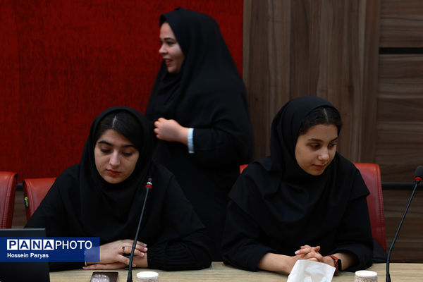 نشست صمیمی خبرنگاران پانا شهرستان‌های استان تهران با مدیرعامل خبرگزاری پانا