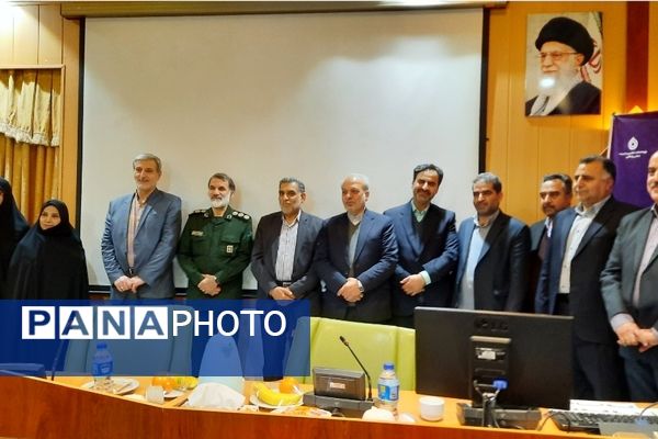 تجلیل از برگزیدگان پژوهشگر خراسانی در مشهد