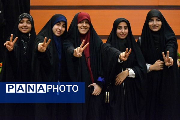 مدرسه انقلاب در بهارستان‌دو به ایستگاه پایانی رسید