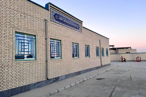 خوابگاه دخترانه روستای تلنگ به بهره‌برداری رسید