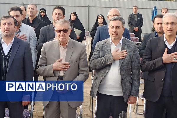 خشتِ بنای مدرسه ۱۸ کلاسه در شهرری گذاشته شد