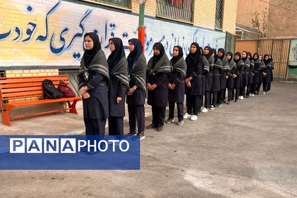 همایش تشکیلاتی "وطن یار" در دبیرستان ایثار