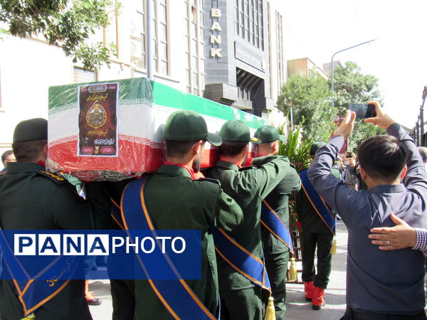 خروش بی‌نظیر سنندج در بدرقه شهید آسمانی رضا بسطامی