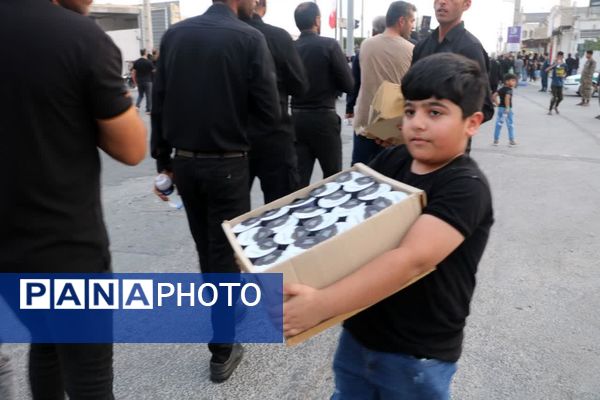 روز عاشورا در بندرخمیر