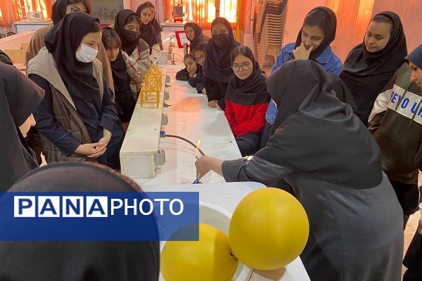  اردوی علمی در پژوهش سرای دانش آموزی بصیرت