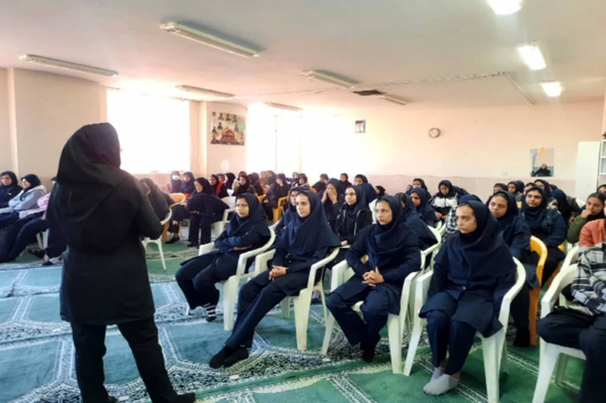 آموزش رسمی مهارت‌های مطالعه باید بخشی از برنامه ثابت مدارس باشد