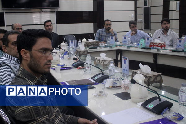 کارگاه آموزشی آشنایی با قانون و آیین‌نامه رسیدگی به تخلفات اداری در بوشهر