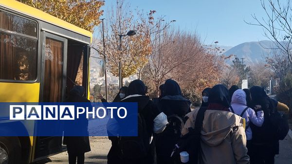برگزاری اردوی دانش‌آموزان شهید کلانتری از رصدخانه عظیمیه در کرج 