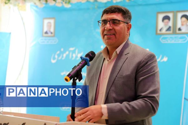 مدرسه محوری، الگوی نوین در سوادآموزی