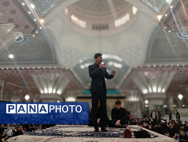 برگزاری سوگواره «احلی من العسل» در حرم امام خمینی (ره) 