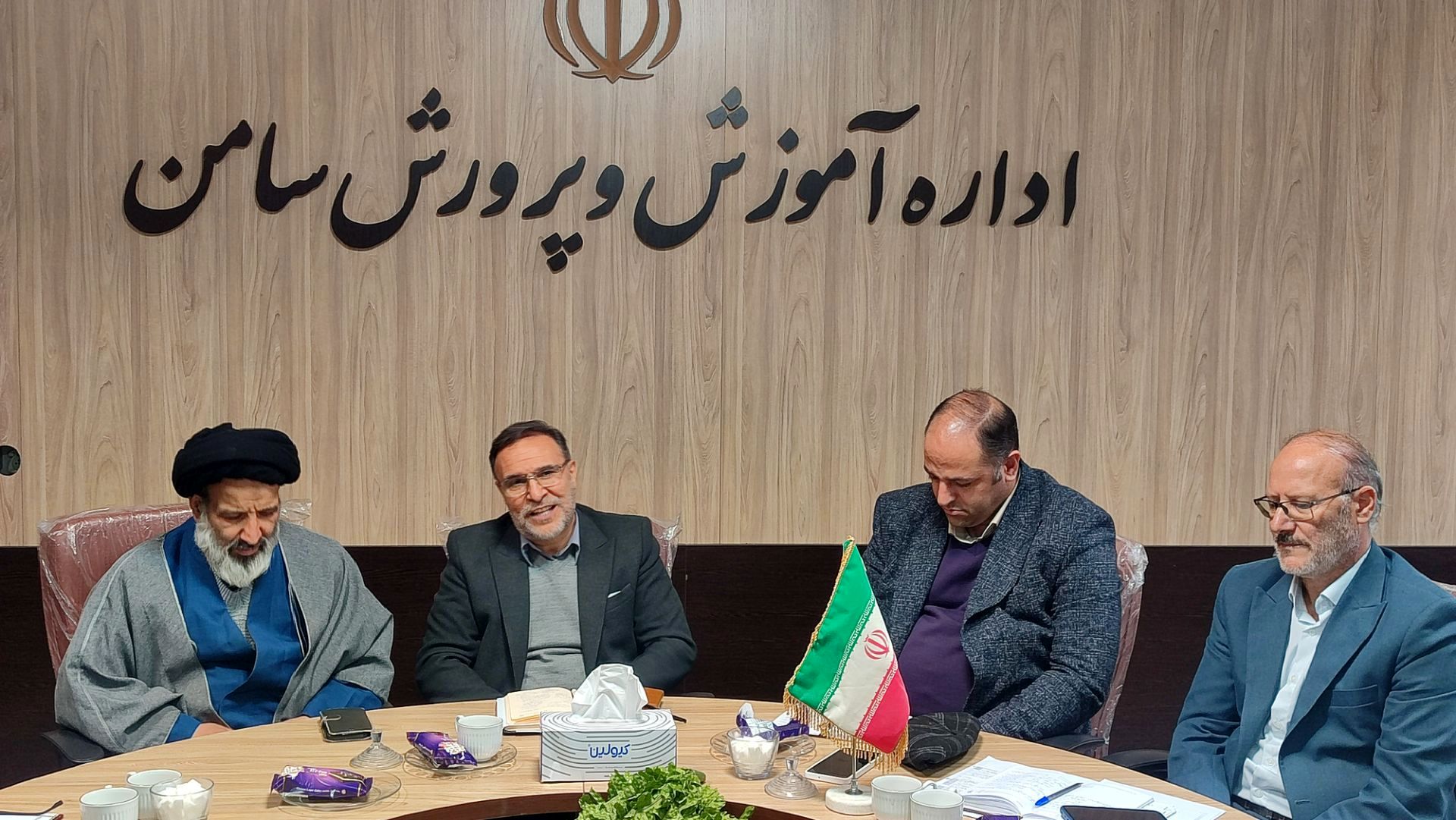 لزوم هم‌افزایی دستگاه‌های اجرایی برای محرومیت‌زدایی و تربیت نیروی ماهر