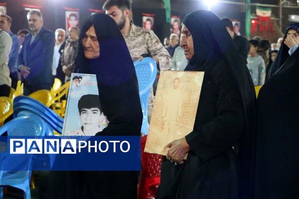 یادواره سرداران و شهدای محله حسین‌آباد در برازجان با حضور نماینده ولی فقیه در استان بوشهر