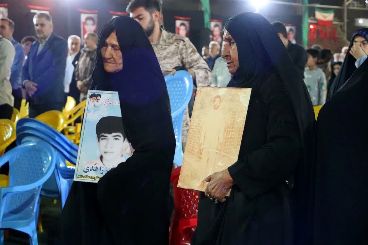 پیام شهدا ولایتمداری و پایبندی به ارزش‌های انقلاب است