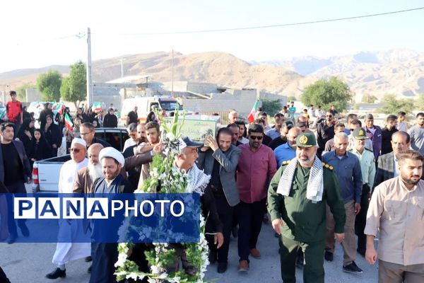  مراسم تشییع پیکر مطهر شهید گمنام در شهرستان بستک