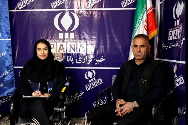 گفت‌وگو با معلمی که رد پایش در سخت‌ترین مسیرهای لرستان پیدا می‌شود