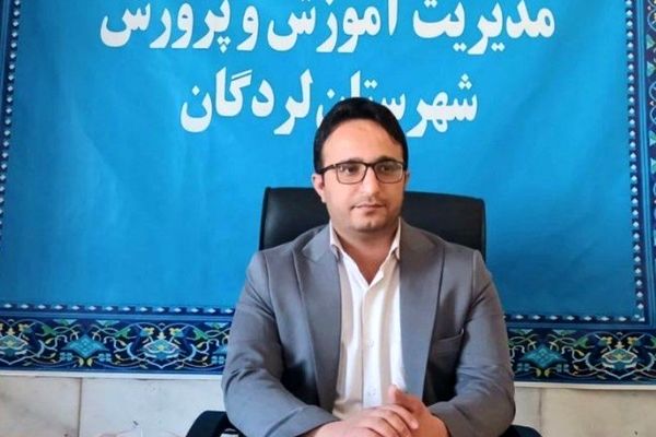 برگزاری جشن عاطفه‌ها در مدارس گامی موثر در مسیر عدالت آموزشی است