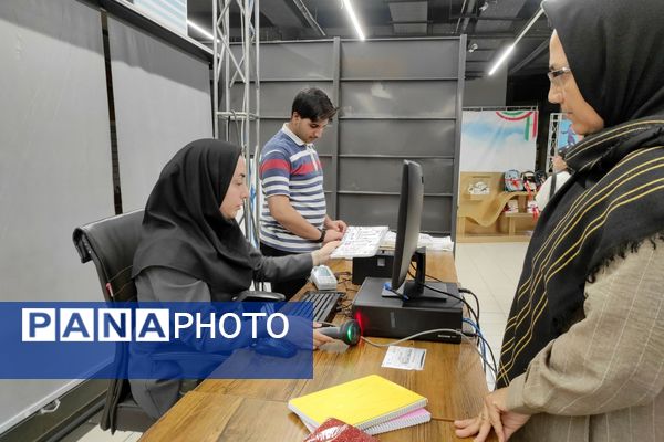 لوازم تحریر ایران‌نوشت؛ همدم لحظه‌های یادگیری دانش‌آموزان