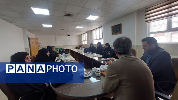 نشست «نقش دانش‌آموزان در دشمن‌شناسی و یهودستیزی» در سازمان دانش‌آموزی استان خراسان شمالی