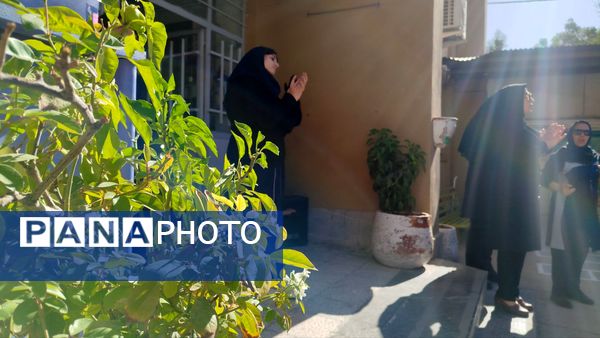 مسابقات ورزشی به مناسبت هفته بهداشت و روان در دبیرستان پیرایش یک