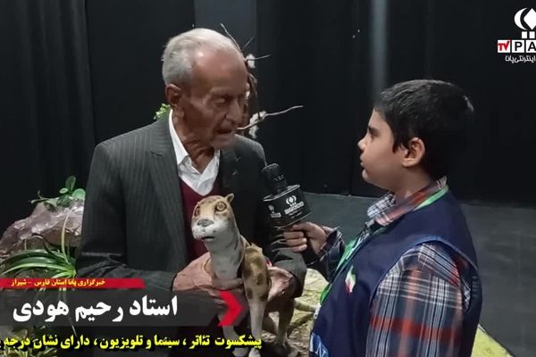 نمایش عروسکی «آن شب مهتاب» در تماشاخانه استاد لایق روی صحنه رفت