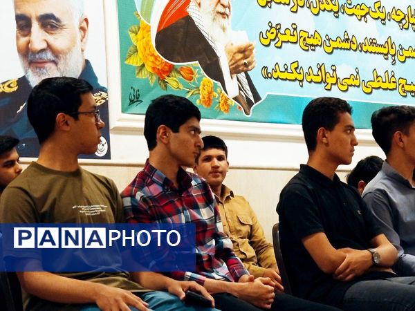 اعضای انجمن اسلامی با امام جمعه کاشمر دیدار کردند