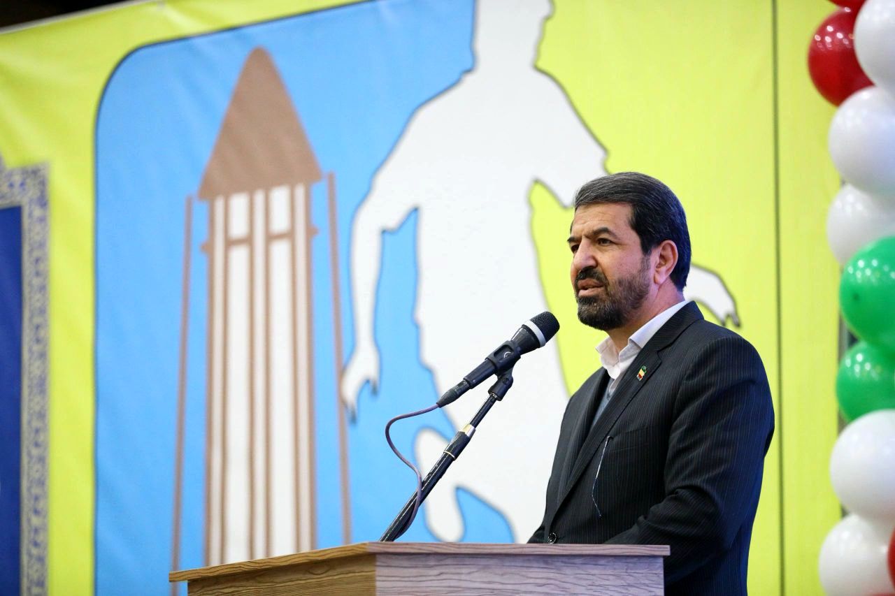 فوتسال وزارت نیرو در همدان کلید خورد