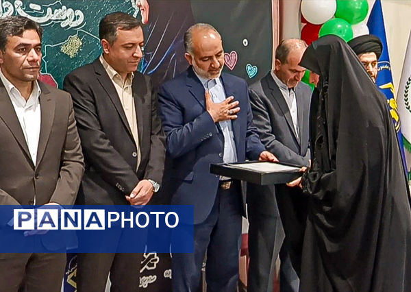 برگزاری آیین جشن عاطفه‌ها در زنجان 