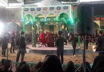 برگزاری شبیه خوانی حضرت عباس علیه السلام و دمام زنی در جندان 