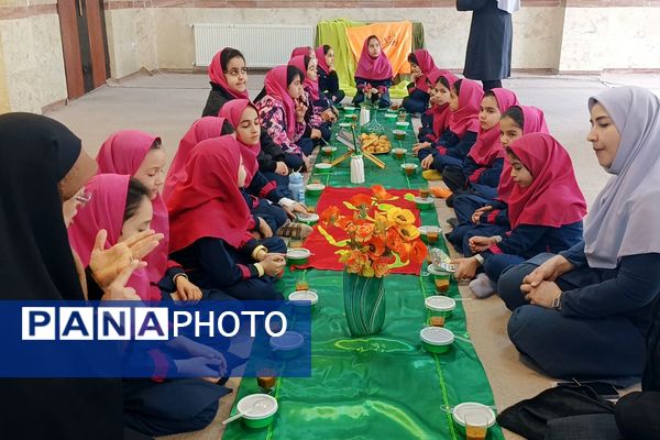 جشن میلاد حضرت زهرا (س) و سه شنبه های مهدوی در مدرسه شهید حسین اسماعیلی پردیس