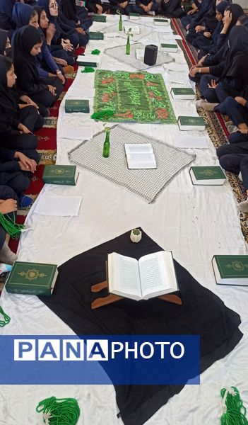 گرامیداشت مقام والای حضرت زهرا (س) در دبیرستان آسیه رضوان