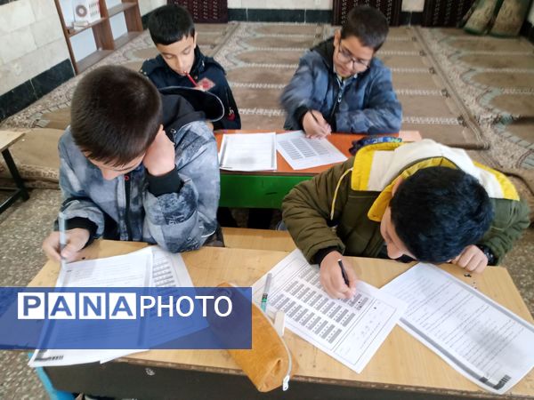 برگزاری آزمون سنجش دستاوردهای یادگیری در مدارس متوسط اول ملارد 