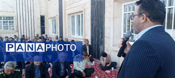 مراسم کلنگ زنی و افتتاح پروژه‌های مدیریت شهری در کاشمر 