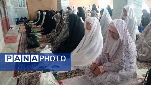 نماز جمعه شهر بن با حضور خانواده بزرگ آموزش و پرورش 