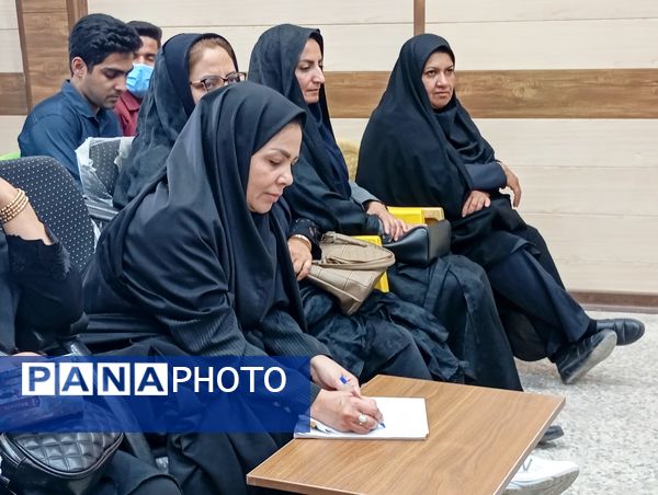 دوره ارزشیابی کیفی–توصیفی؛ گامی نو در مسیر توانمندسازی معلمان عنبرآباد