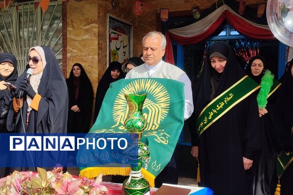 حضور خادمین آستان قدس رضوی در مدرسه شاهد کوثر رباط‌کریم به مناسبت دهه کرامت