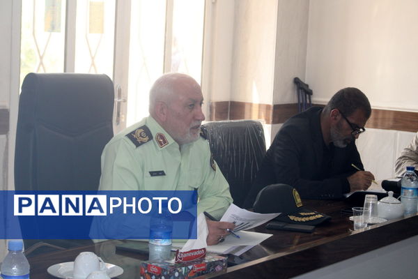 نشست خبری فرمانده انتظامی استان بوشهر با اصحاب رسانه 
