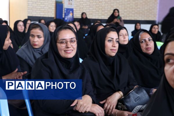 جشن گرامیداشت مقام معلم در شهرستان سملقان
