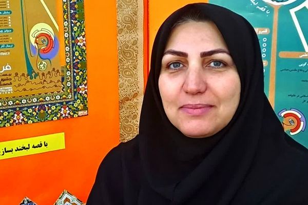 ادبیات، آینه‌ای است که کودک و نوجوان خود را در آن می‌بیند