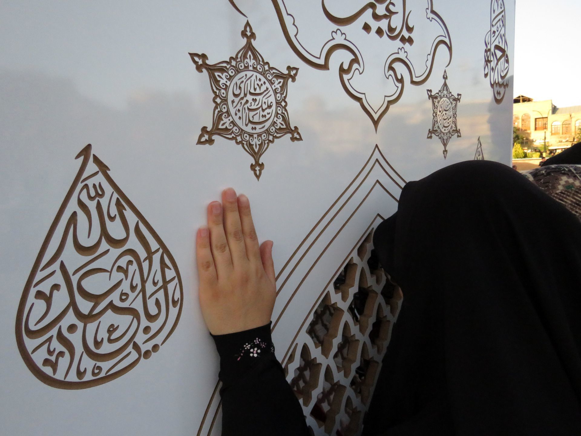 پویش «ندای حسینی» تبلور ایمان و عفاف دختران نوجوان همدانی است