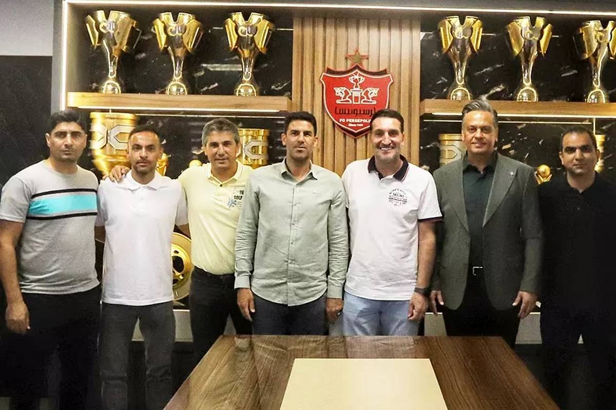 حضور مربیان تیمهای پایه پرسپولیس در باشگاه برای انعقاد قرارداد