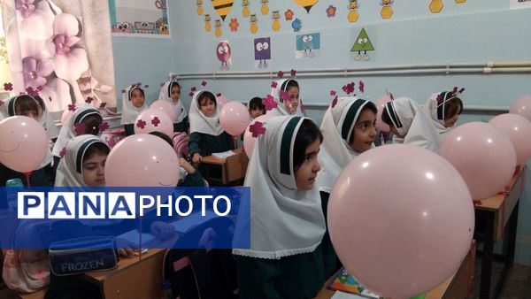 جشن شکوفه‌ها در اهر 