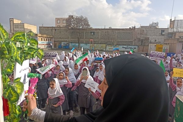 زنگ بصیرت در مدارس شهرستان ایلام