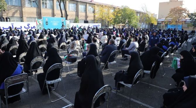 صدای زنگ استکبارستیزی، پژواک وحدت ایرانیان